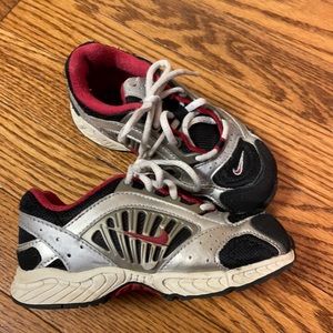 Nike tennis shoes size 8C (toddler) black, red & silver played in condition